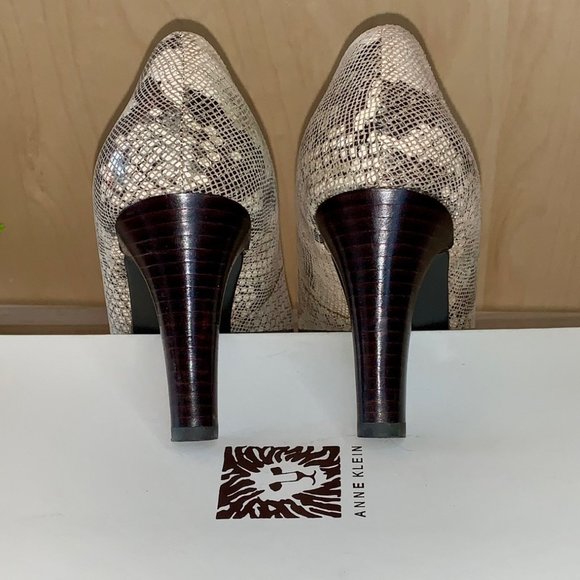 NIB - ANNE KLEIN "Clemence" Heels (7.5) - Picture 5 of 6